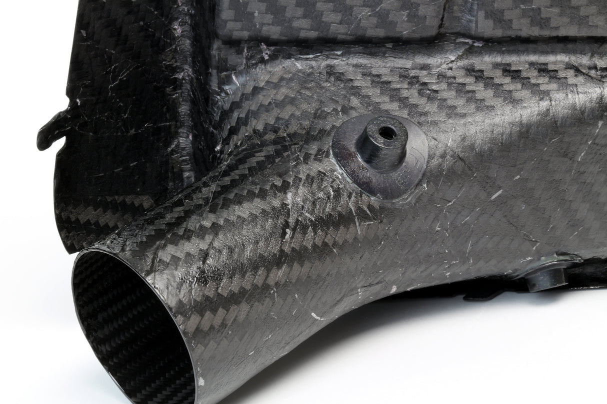 APR Performance Carbon Fibre Brake Cooling Ducts