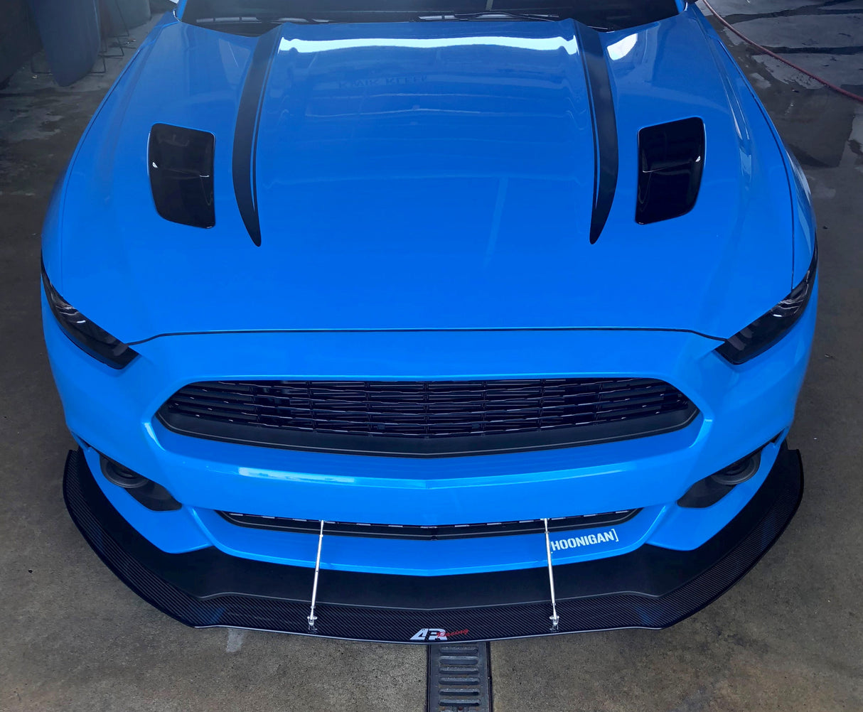 APR Performance Carbon Fibre Front Wind Splitter w/Rods