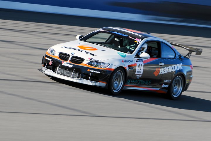 APR Performance Carbon Fibre GTC-300 Adjustable Wing