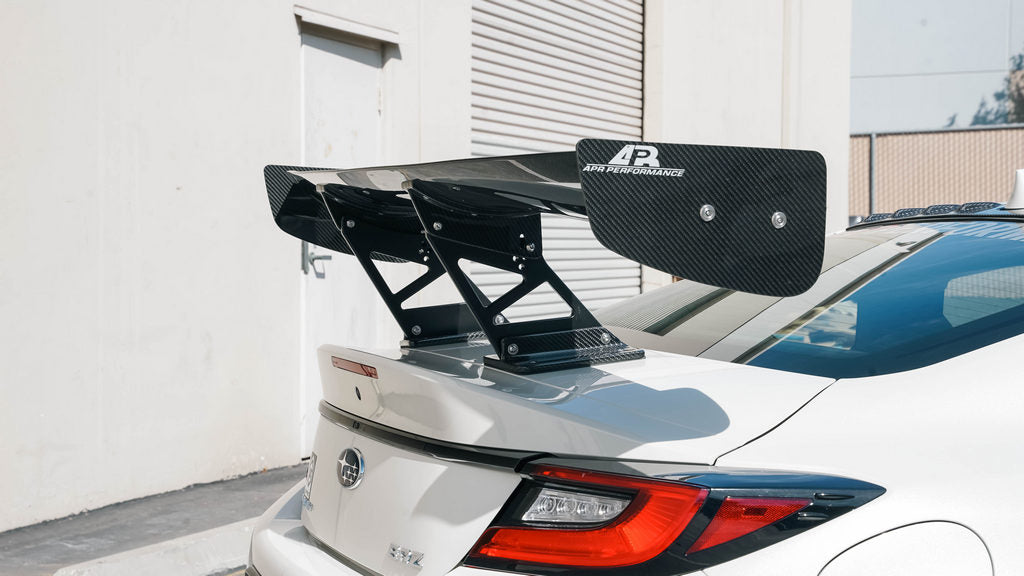 APR Performance Carbon Fibre 61" GTC-300 Wing