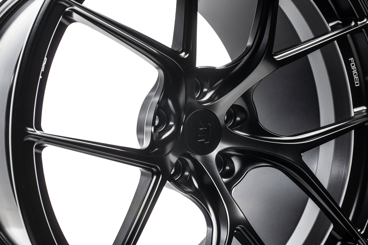 Titan7 T-S5 Forged Wheel Set 18X9.5 +28 5X114.3 73 Machine Black