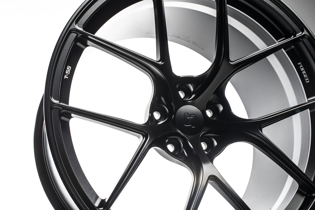 Titan7 T-S5 Forged Wheel Set 18X9.5 +28 5X114.3 73 Machine Black