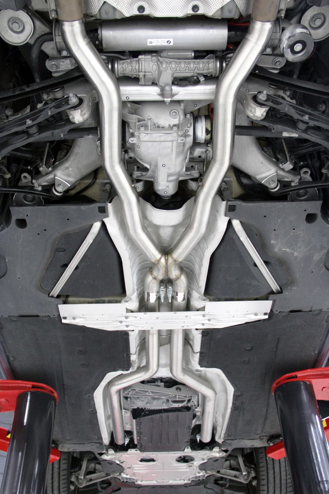 Dinan High Flow Middle Exhaust