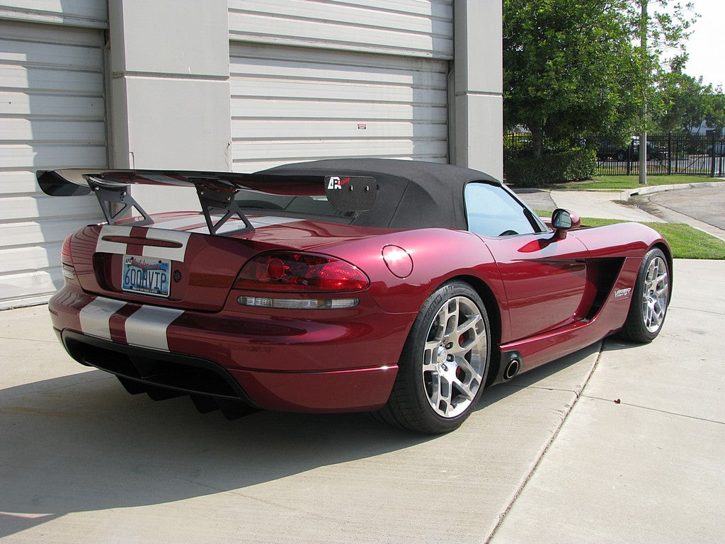 APR Performance Carbon Fibre GTC-500 Adjustable Wing