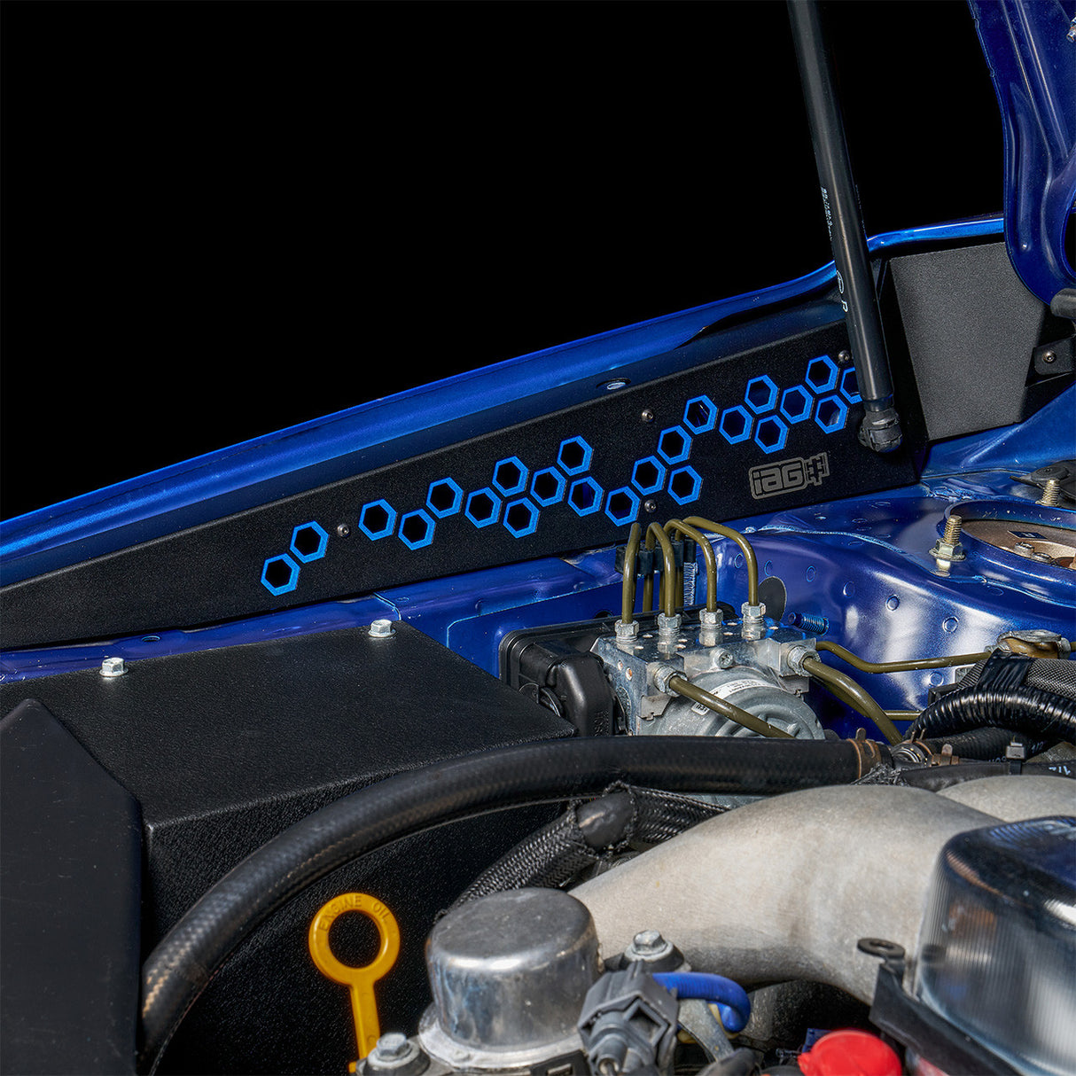 IAG Fender Shrouds