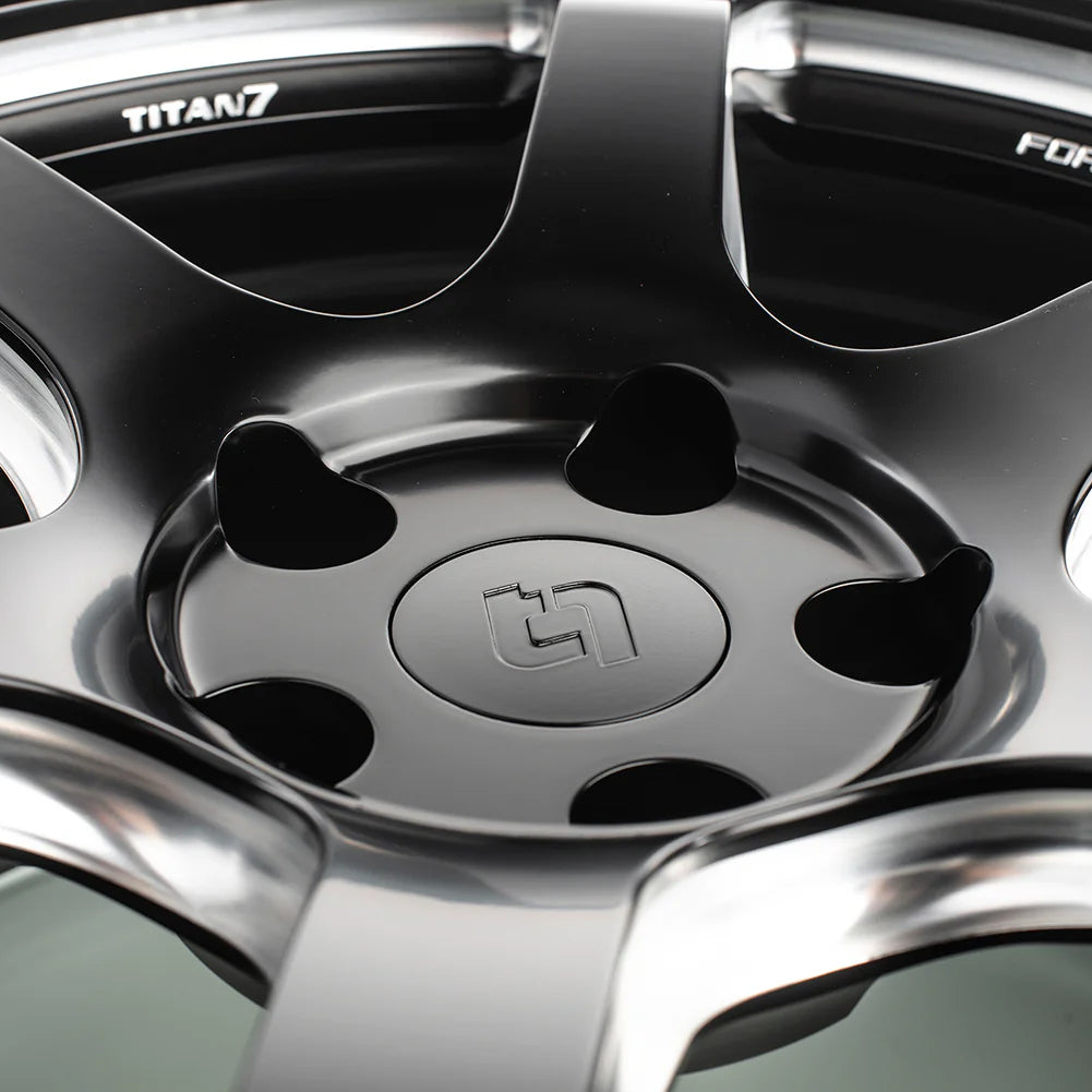 Titan7 Flat Centre Cap Set of 4