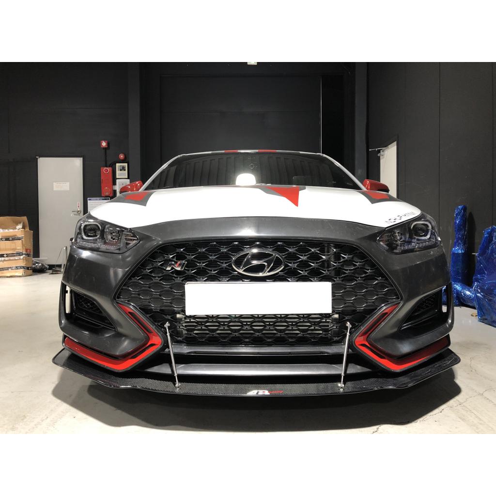 APR Performance Carbon Fibre Front Wind Splitter w/Rods