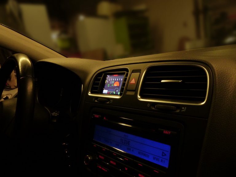 CANchecked MFD28 Gen2 Programmable Touch Screen CanBus Display