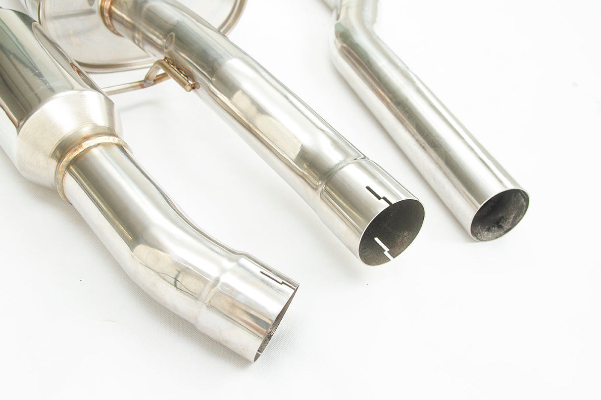 Invidia Q300 Cat Back Exhaust