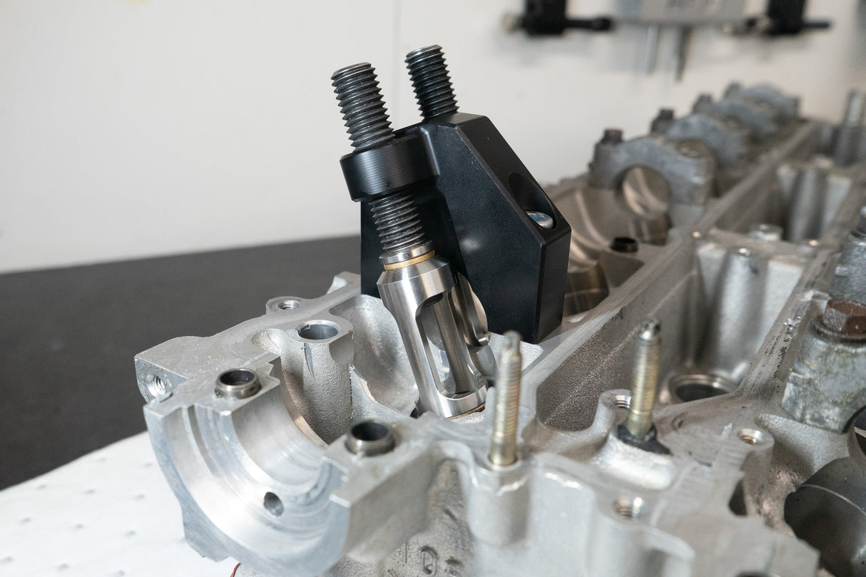 HRB In Car Valve Spring Tool