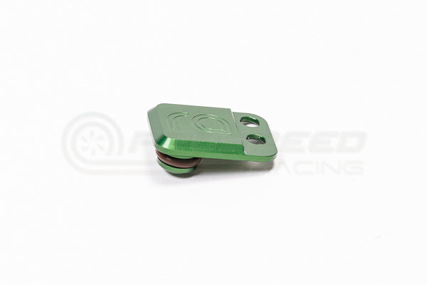 Radium Fuel Tank Pressure Sensor Plug - Mitsubishi Evo X 20-0421 | Pro Speed Racing