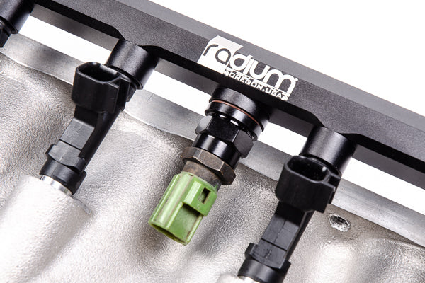 Radium Secondary Fuel Rail 6 Port
