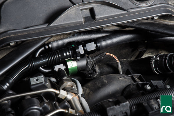 Radium OEM PCV To 10AN Male Conversion