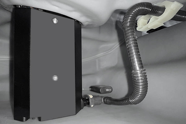 Radium Fuel Pump Hanger w/Integrated FPR