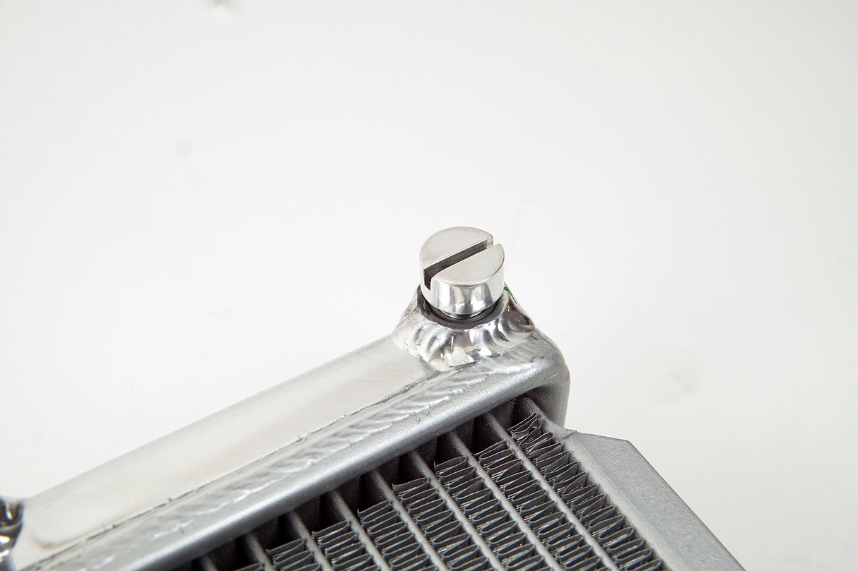 CSF Racing 1-Row 31mm Ultra High Performance Aluminium Radiator