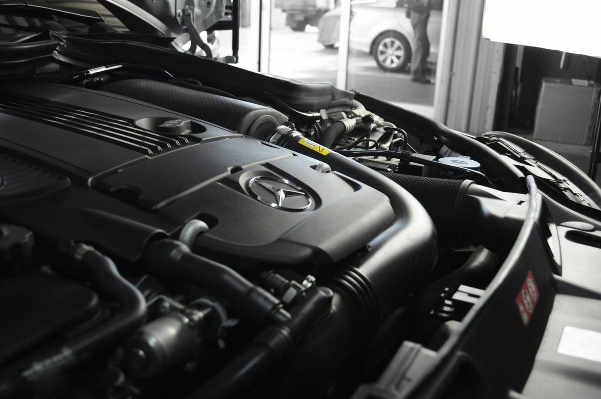 Arma Speed Cold Carbon Intake