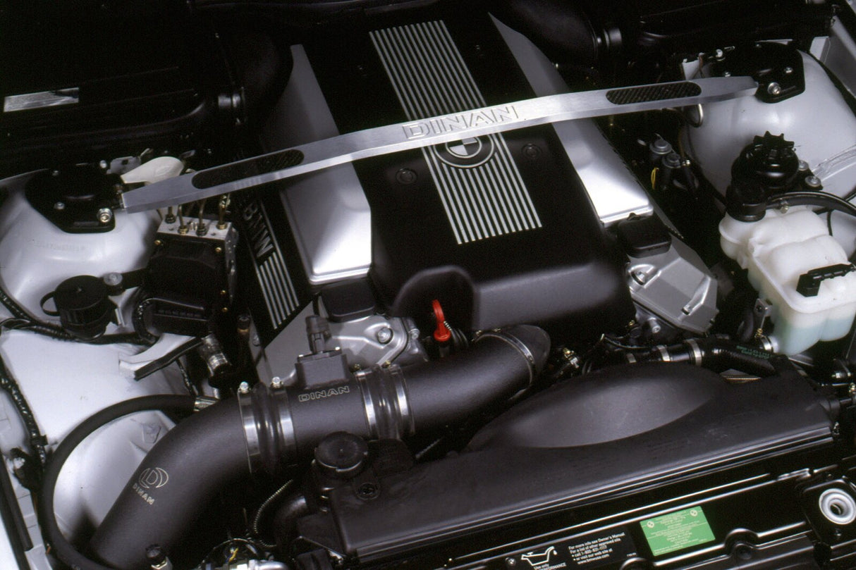 Dinan Strut Tower Brace