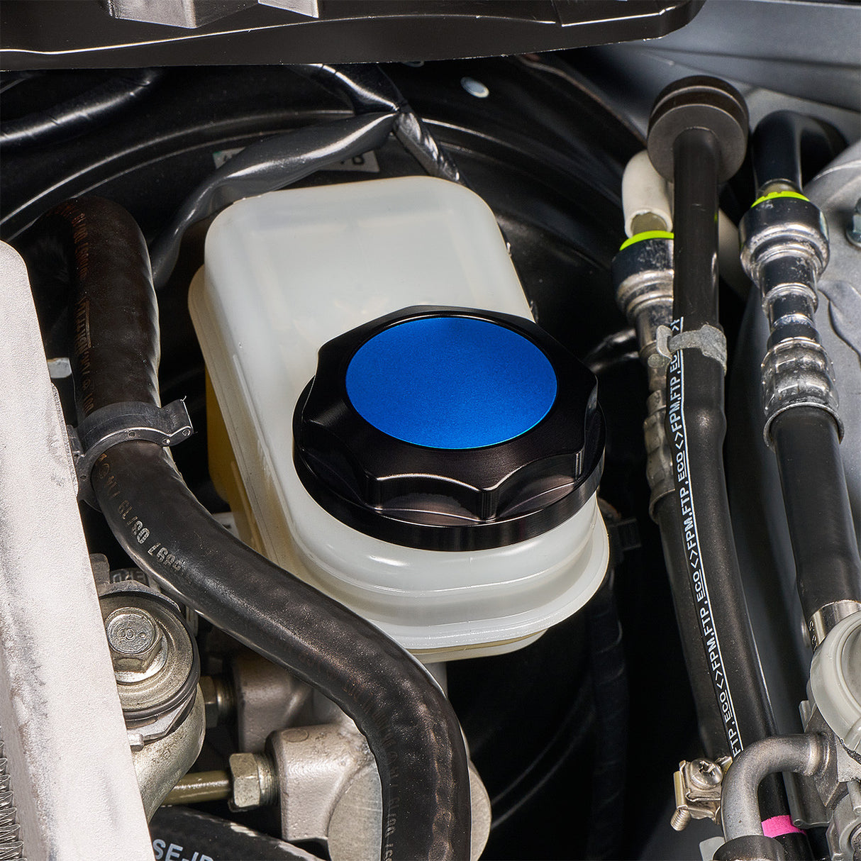 IAG Revolve Brake Fluid Reservoir Cap