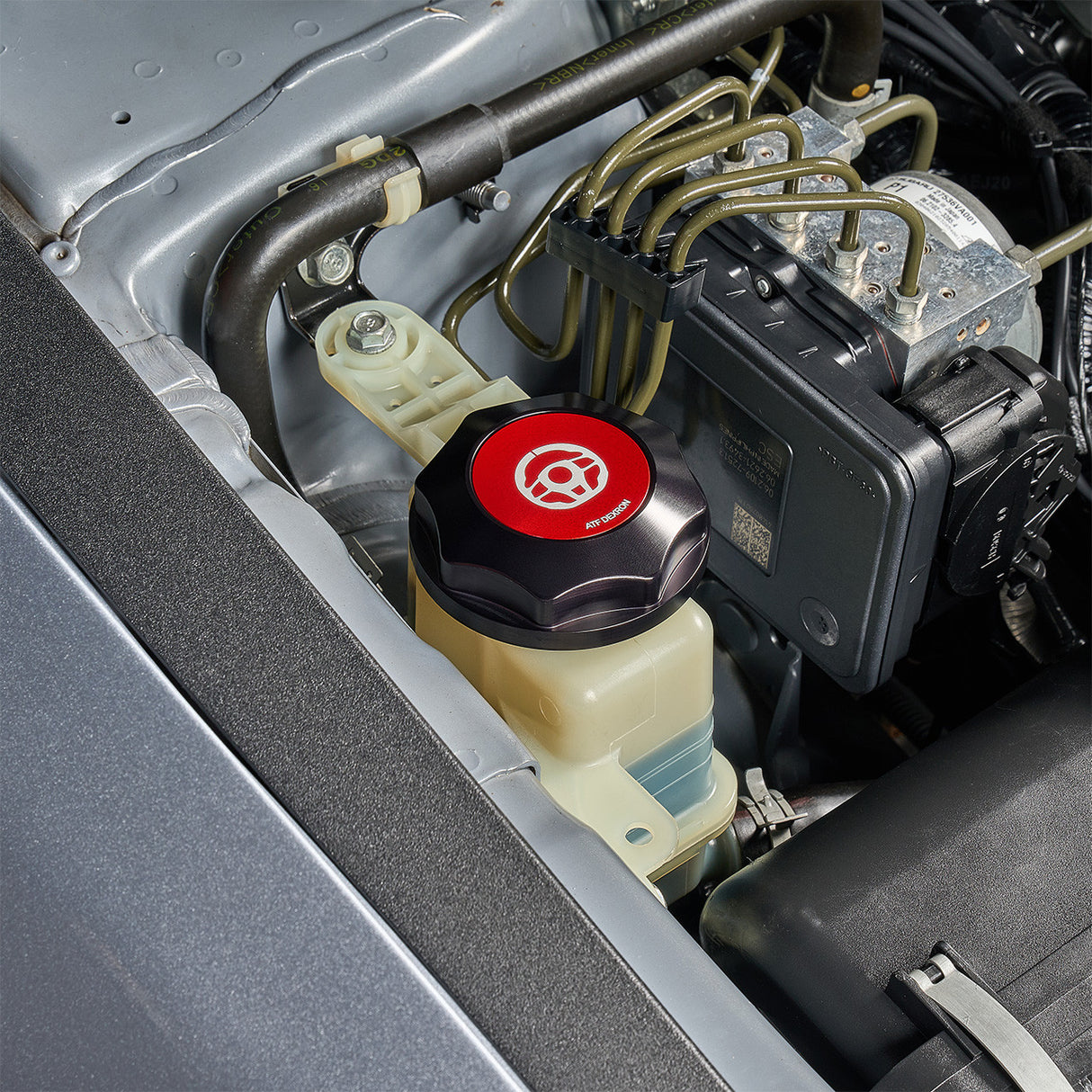 IAG Revolve Power Steering Reservoir Cap