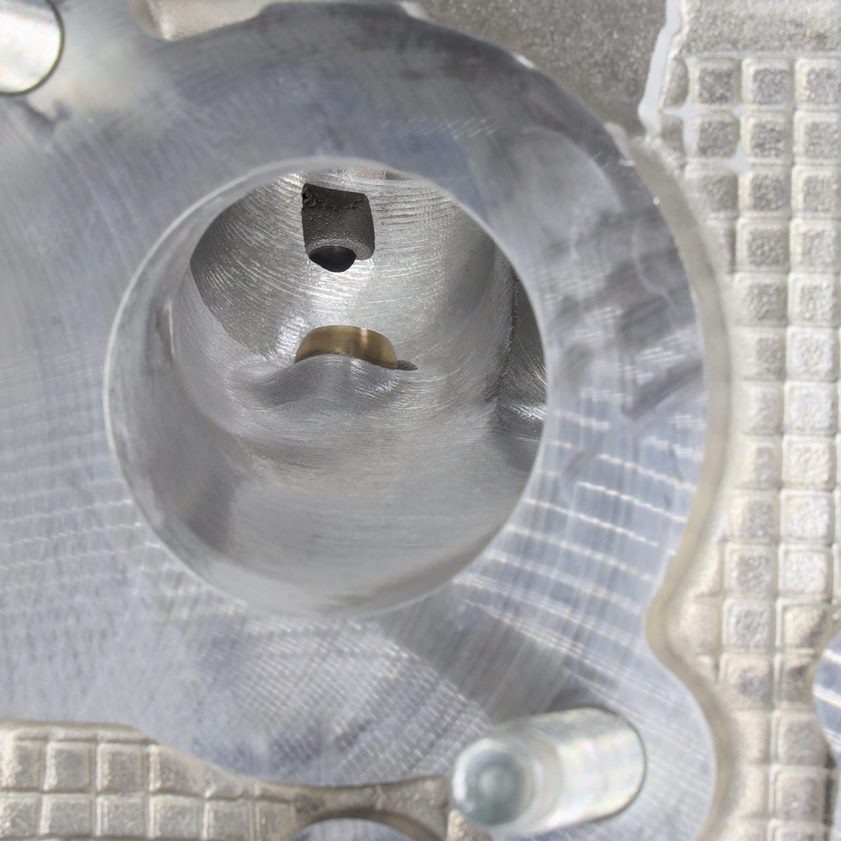 IAG 950 Closed Deck 2.5L Long Block Engine w/Race Heads