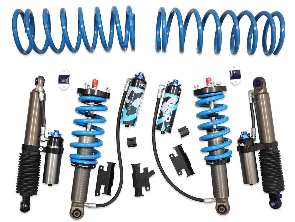 SuperPro Formula 4x4 F4R Adjustable Lift Kit