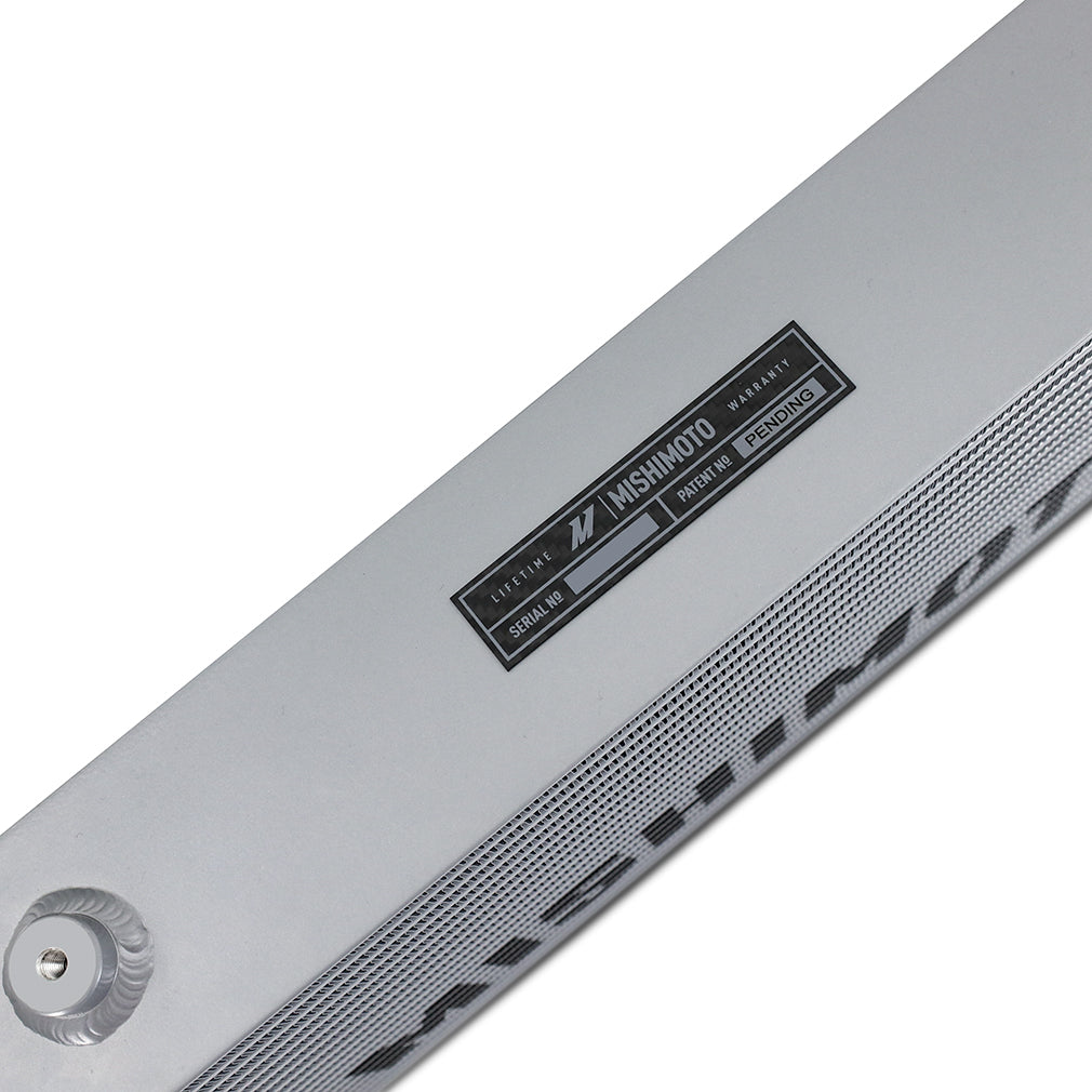Mishimoto Universal Carbon Fibre Intercooler - 450mm Offset Core