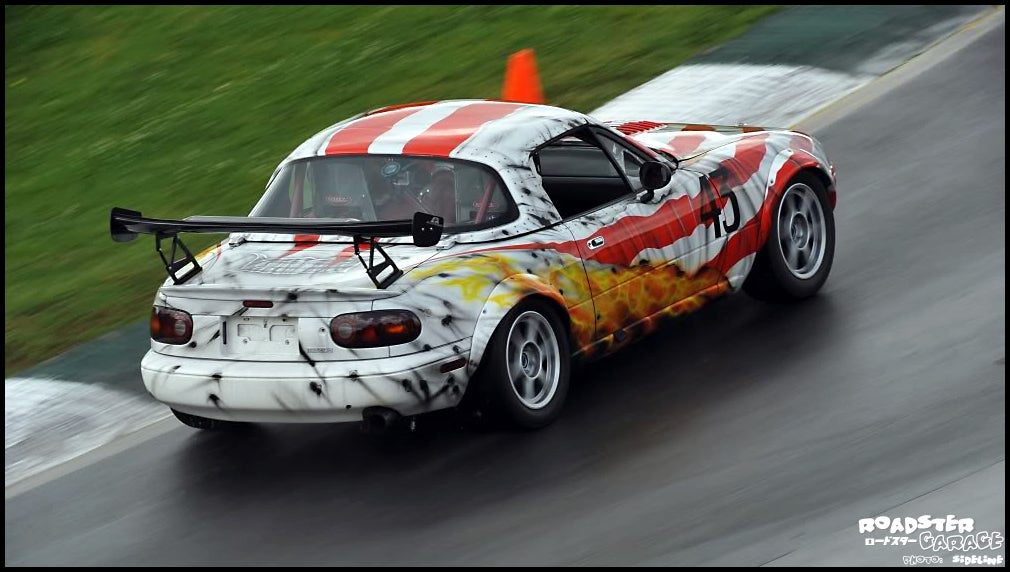 APR Performance Carbon Fibre GTC-200 Adjustable Wing