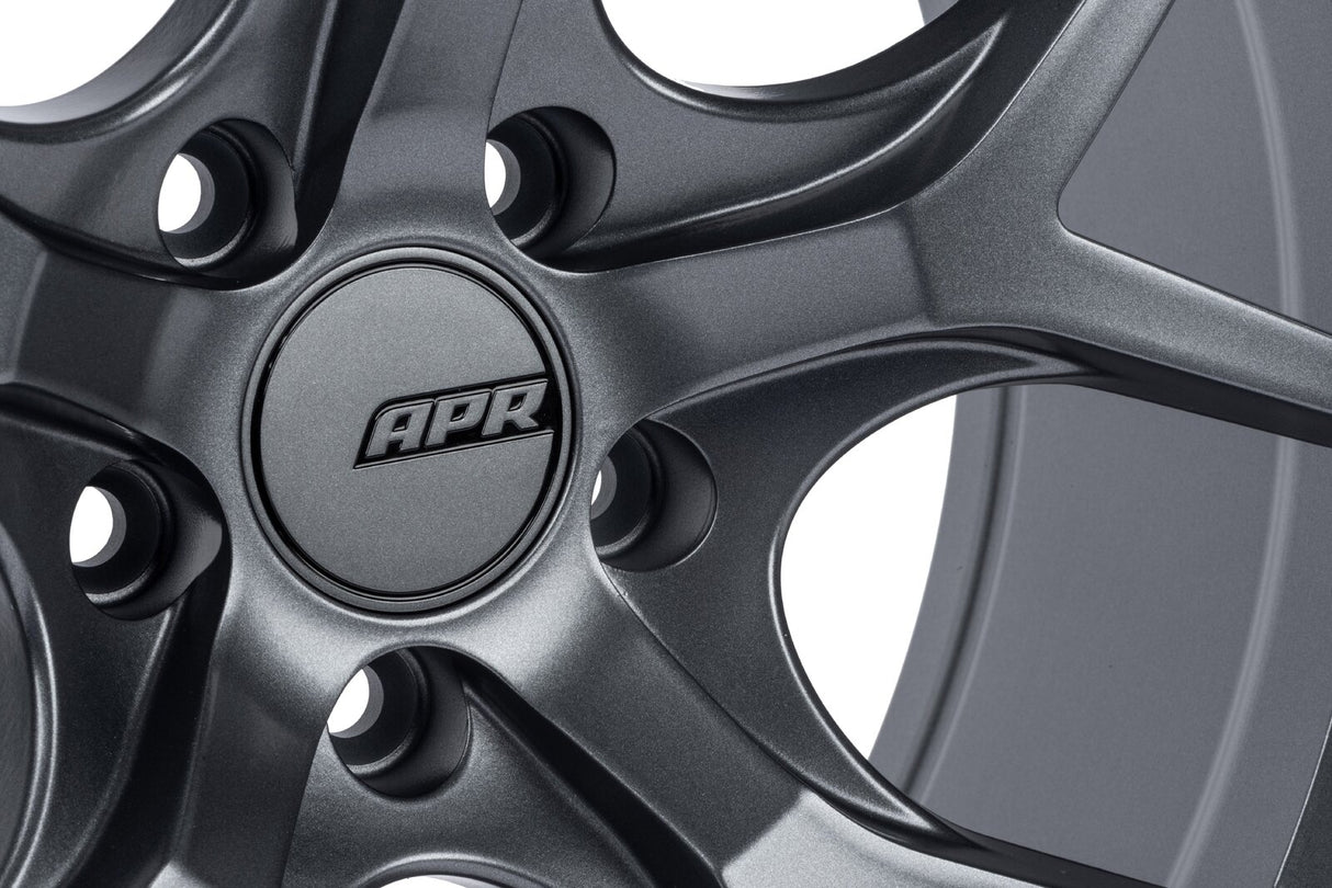 APR A01 Flow Formed Wheels Gunmetal 20x9.0 +42