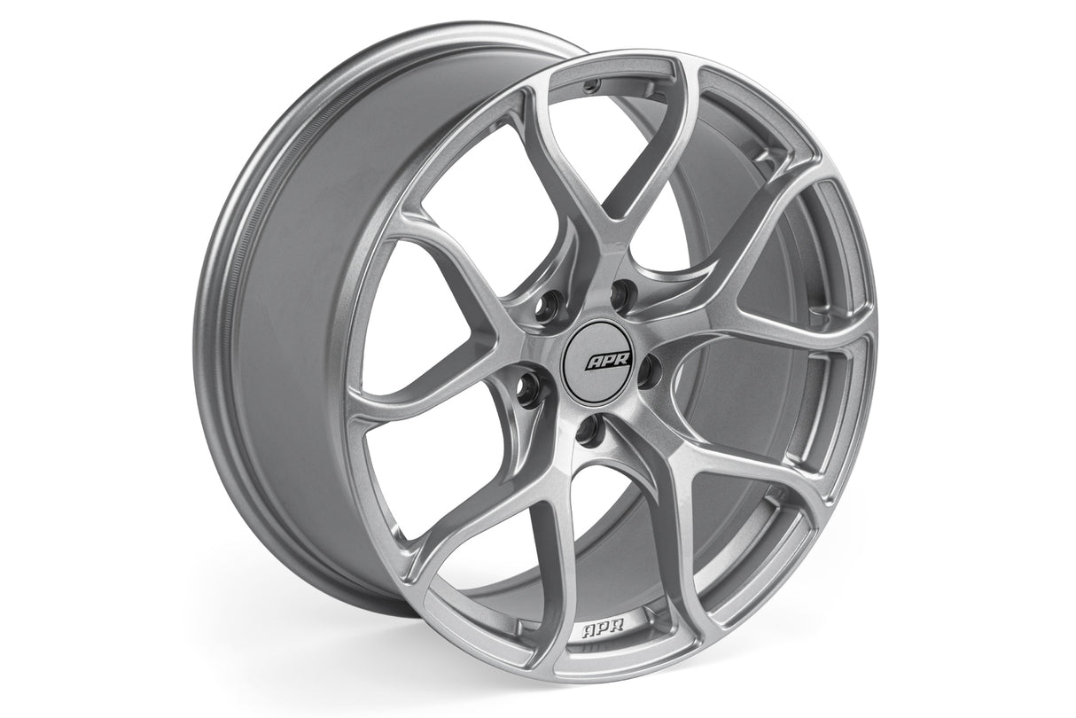 APR A01 Flow Formed Wheels Hyper Silver 18x8.5 +45 WHL00015 | Pro Speed Racing