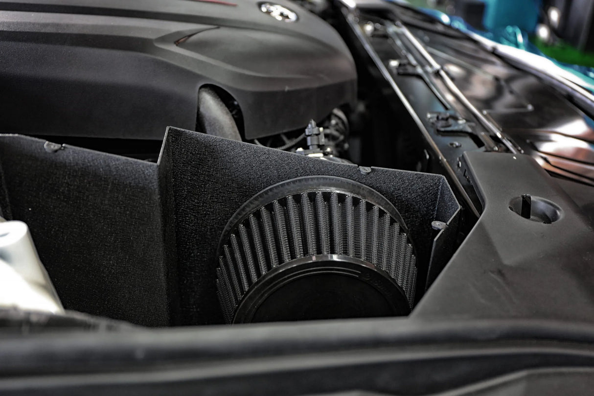 Armaspeed Cold Air Intake w/Carbon Inlet Pipe & Carbon Lid - OPEN BOX SPECIAL
