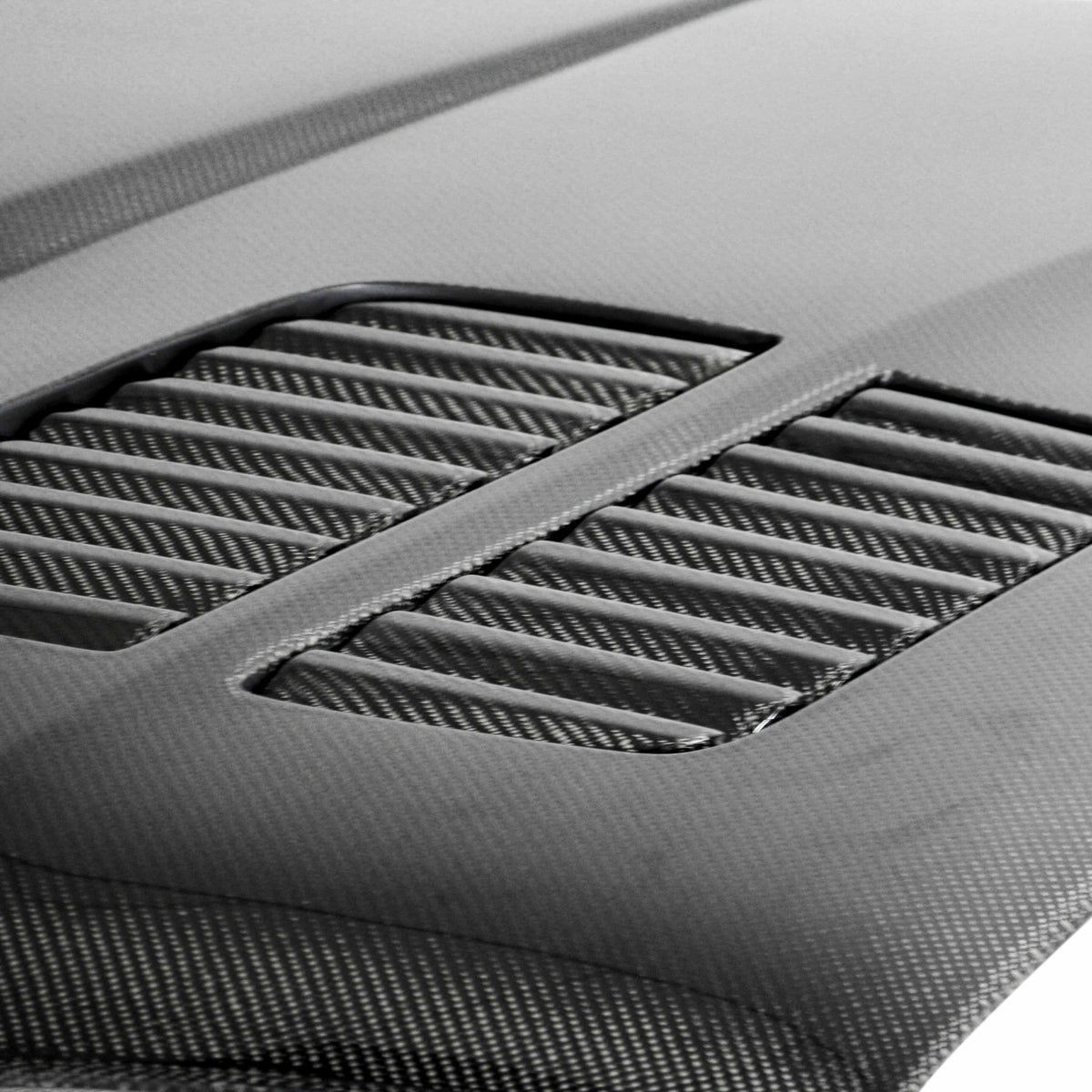 Seibon GTR-Style Carbon Fibre Hood