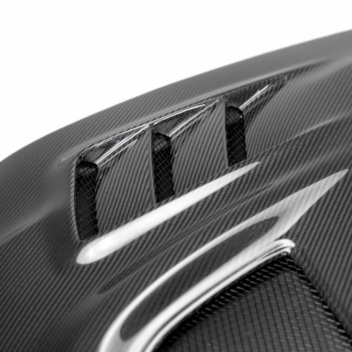 Seibon CW-Style Carbon Fibre Hood