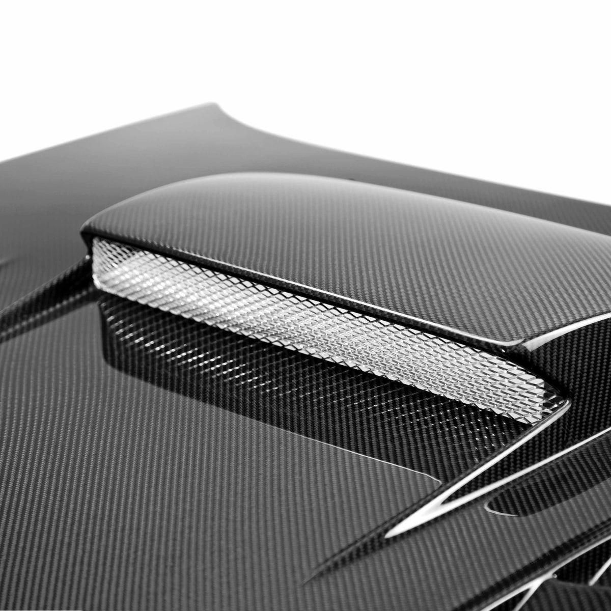 Seibon CWII-Style Carbon Fibre Hood