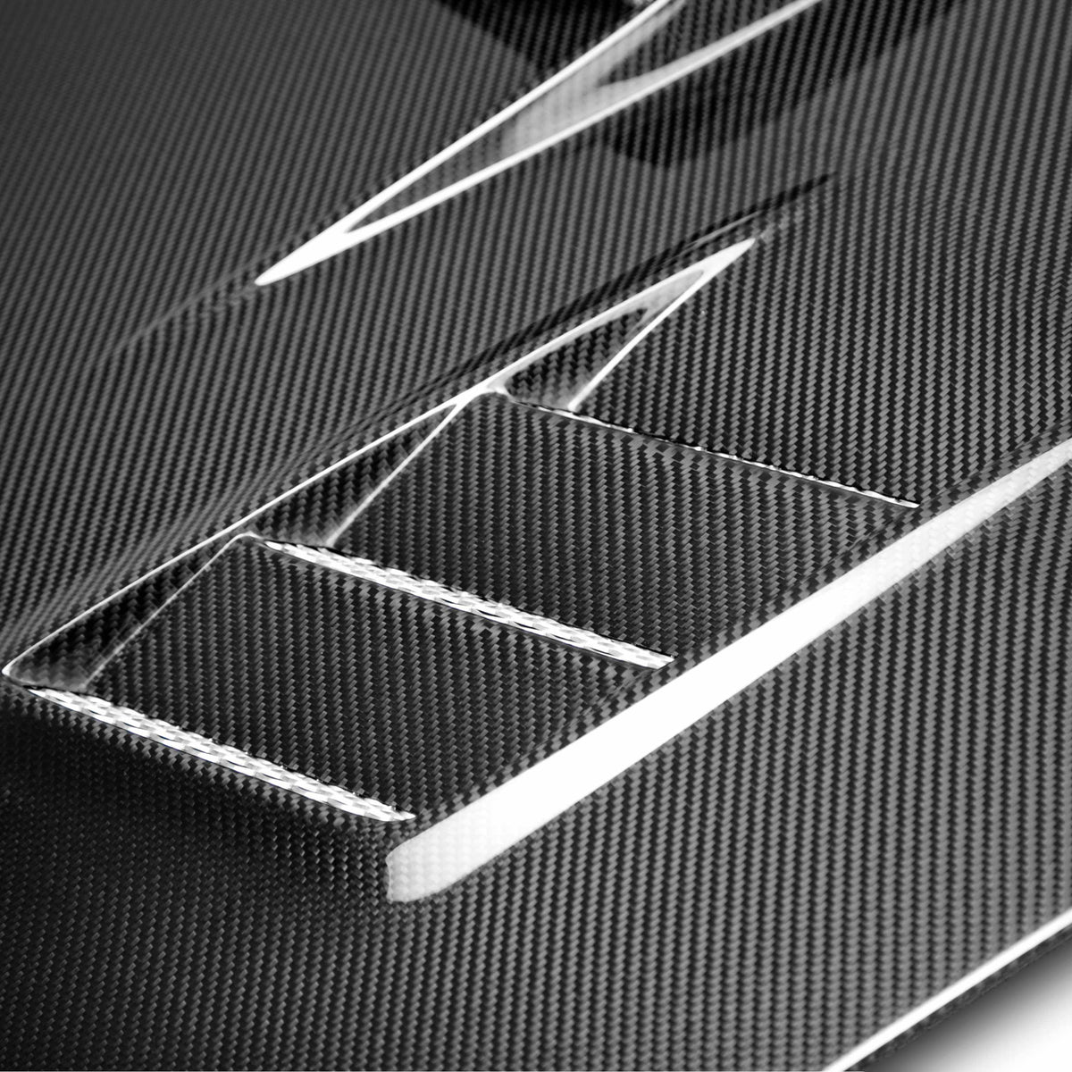 Seibon CWII-Style Carbon Fibre Hood
