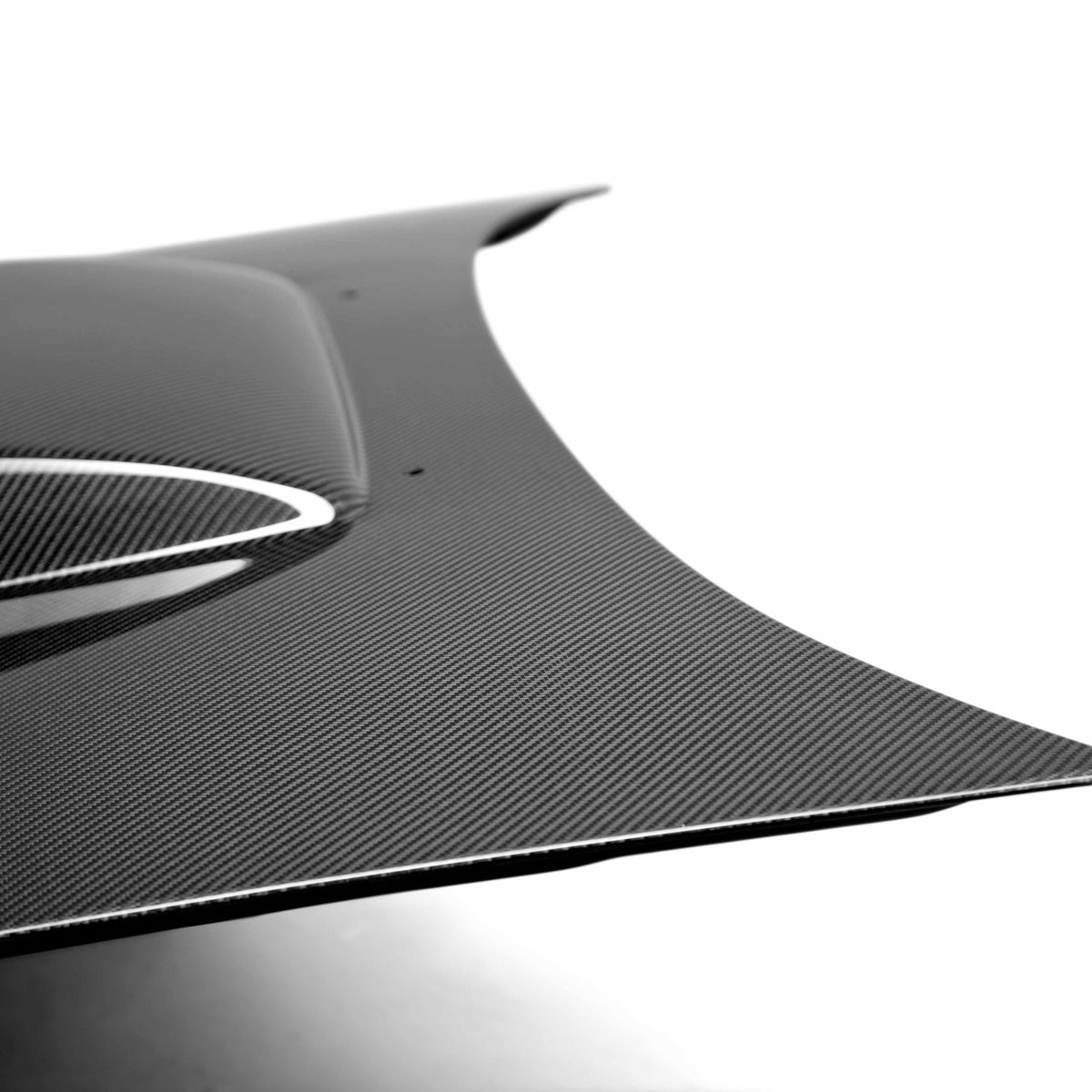 Seibon CWII-Style Carbon Fibre Hood