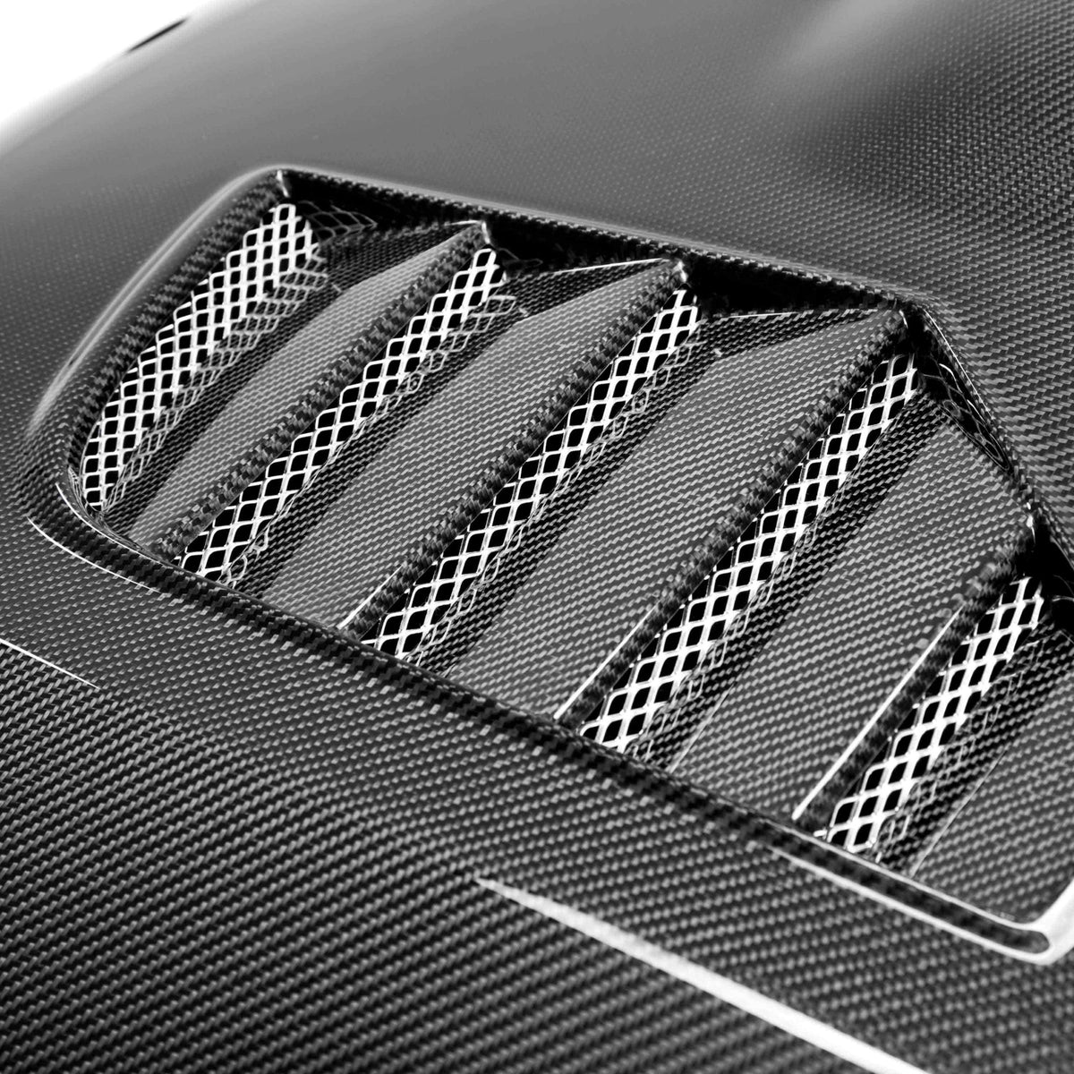 Seibon CT-Style Carbon Fibre Hood