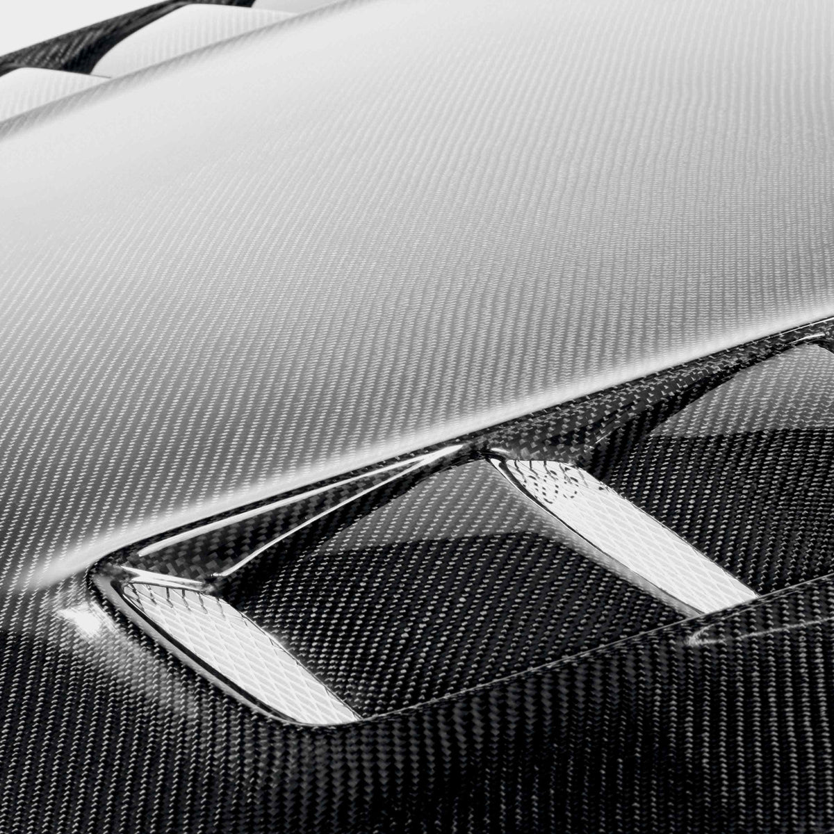 Seibon TSII-Style Carbon Fibre Hood