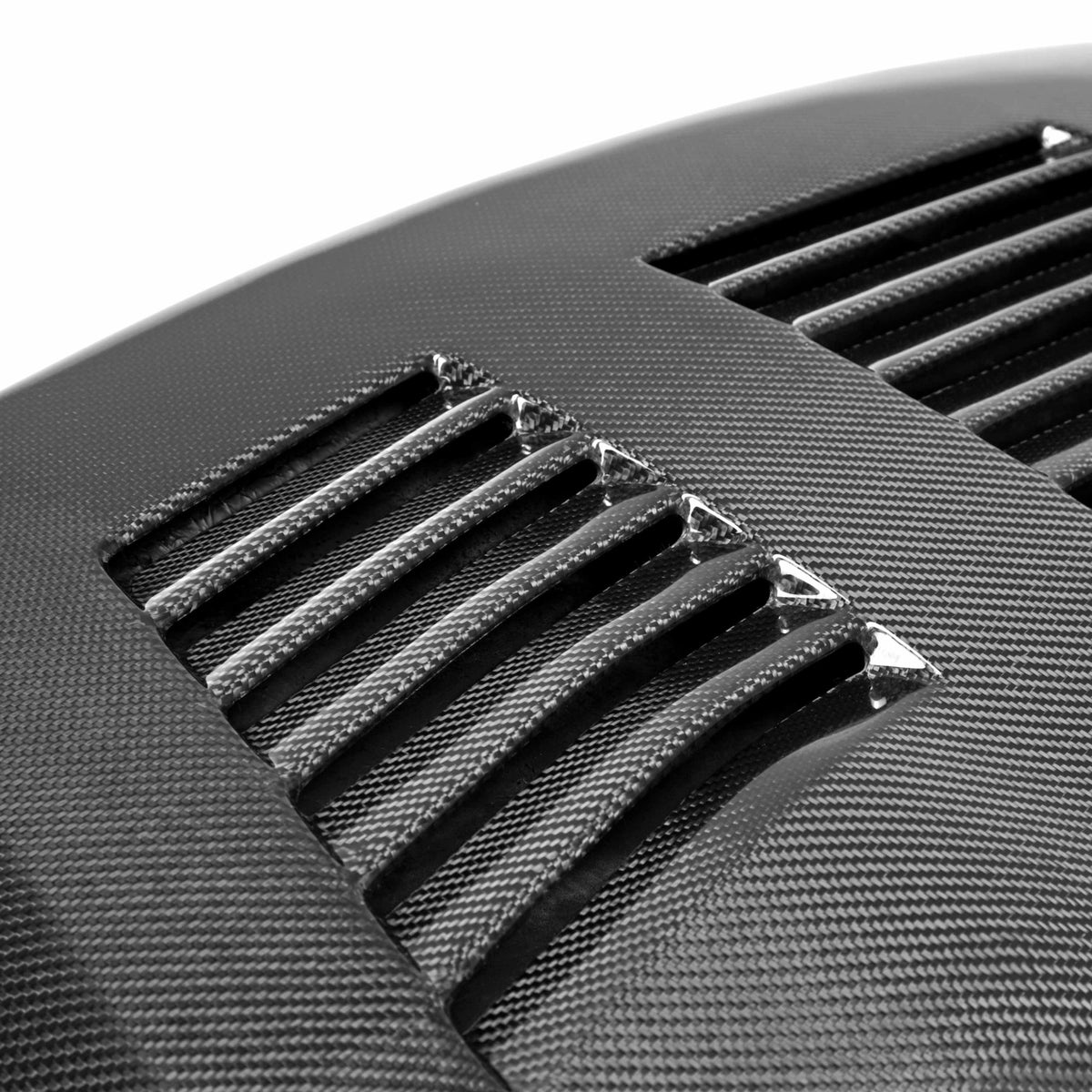 Seibon GTII-Style Carbon Fibre Hood