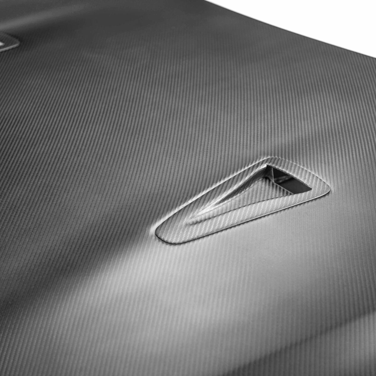 Seibon OE-Style Dry Carbon Fibre Hood