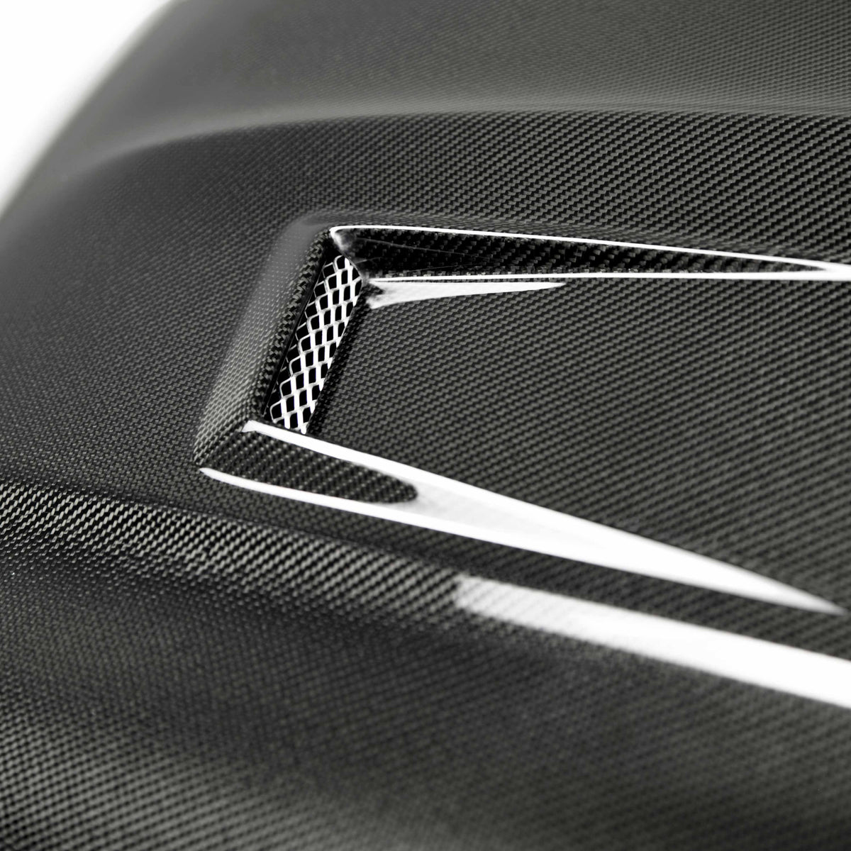 Seibon GT-Style Carbon Fibre Hood