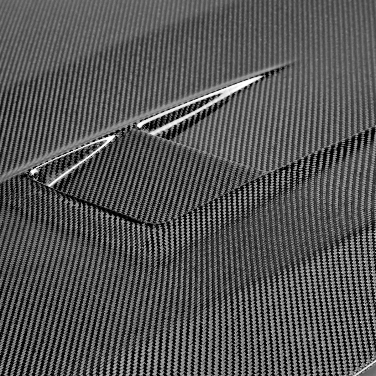 Seibon DV-Style Carbon Fibre Hood