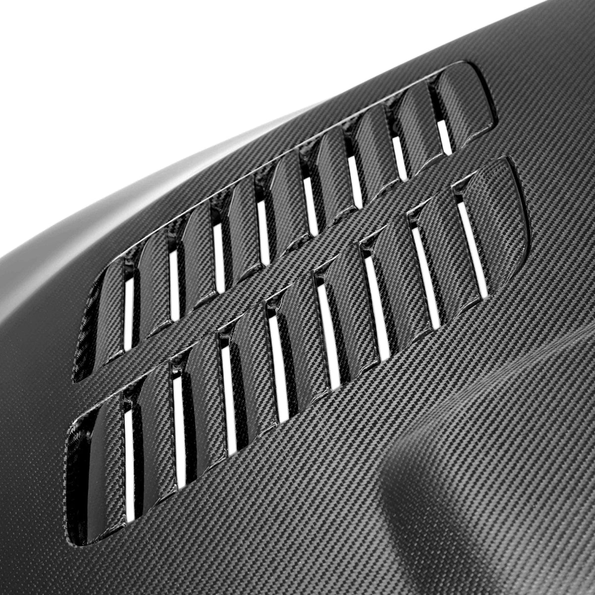 Seibon GTR-Style Carbon Fibre Hood