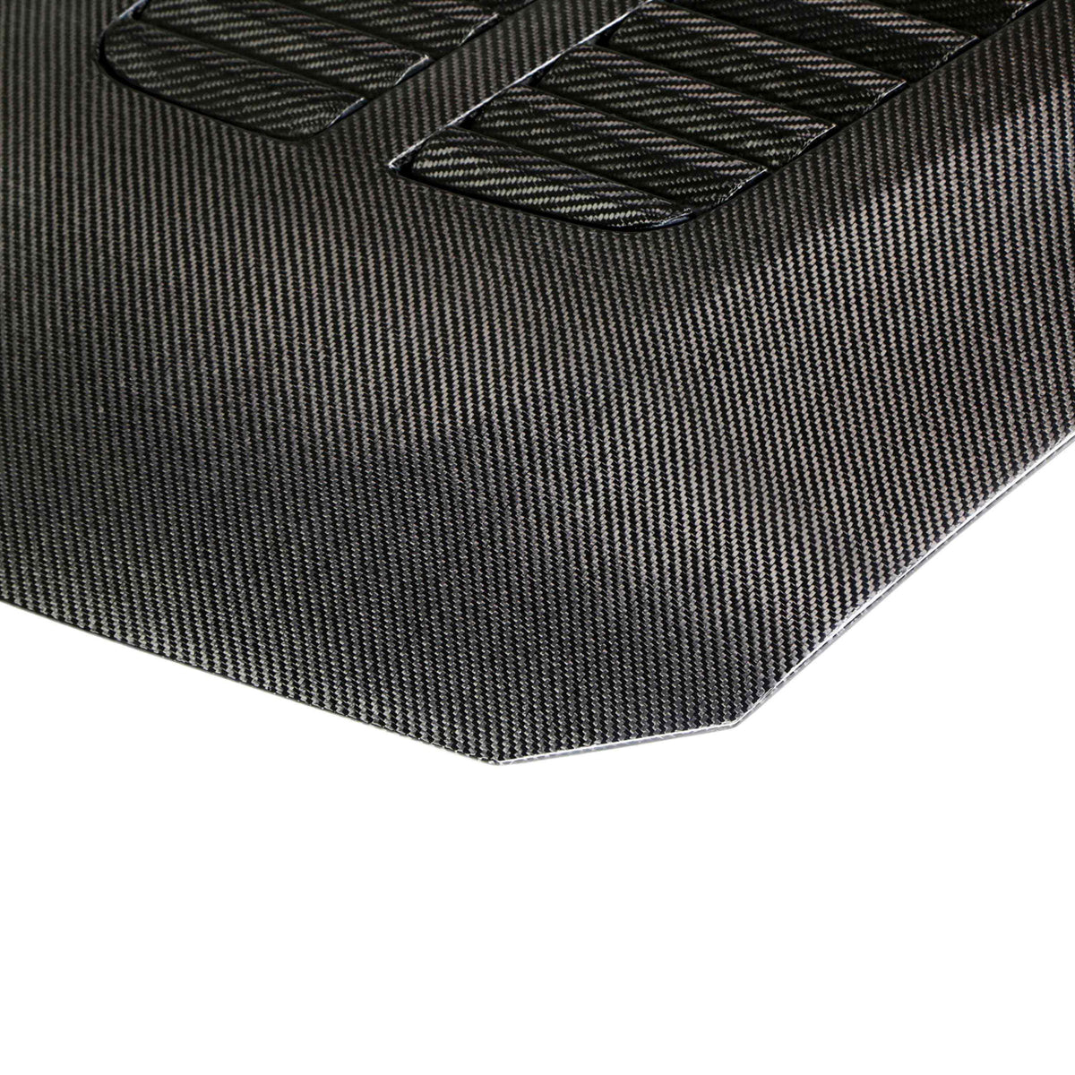 Seibon GTR-Style Carbon Fibre Hood