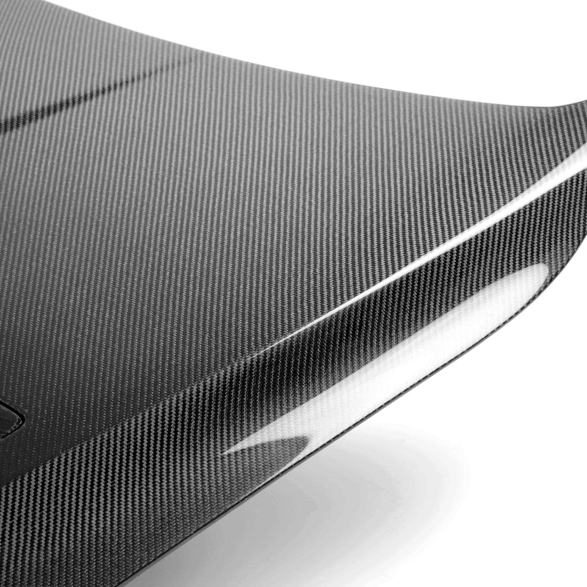 Seibon GTR-Style Carbon Fibre Hood