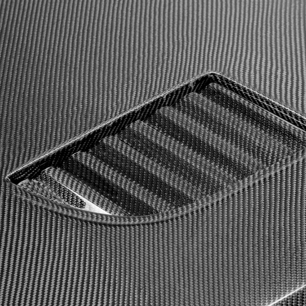 Seibon TV-Style Carbon Fibre Hood