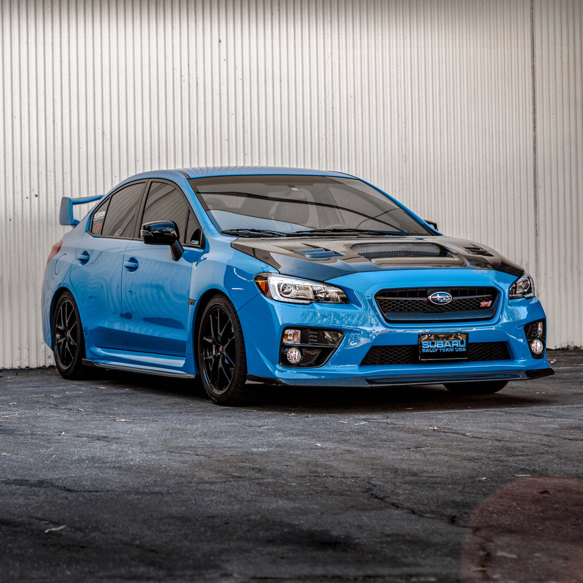 Seibon CW-Style Carbon Fibre Hood