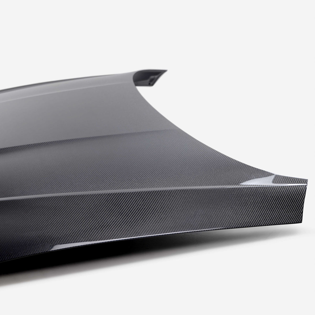 Seibon OE-Style Carbon Fibre Hood