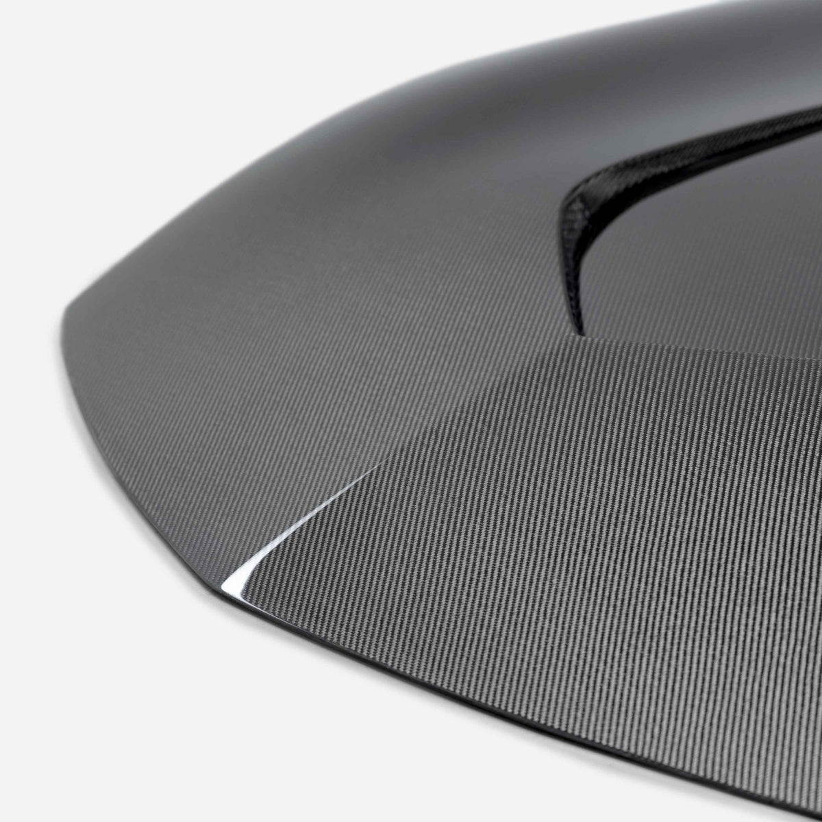 Seibon VS-Style Carbon Fibre Hood