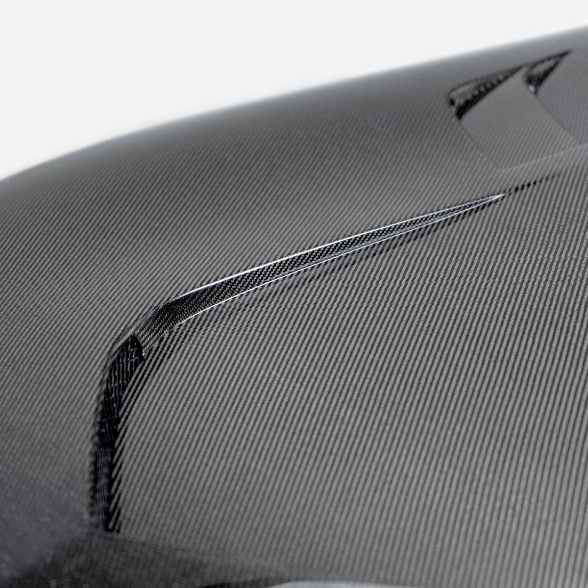 Seibon VS-Style Carbon Fibre Hood