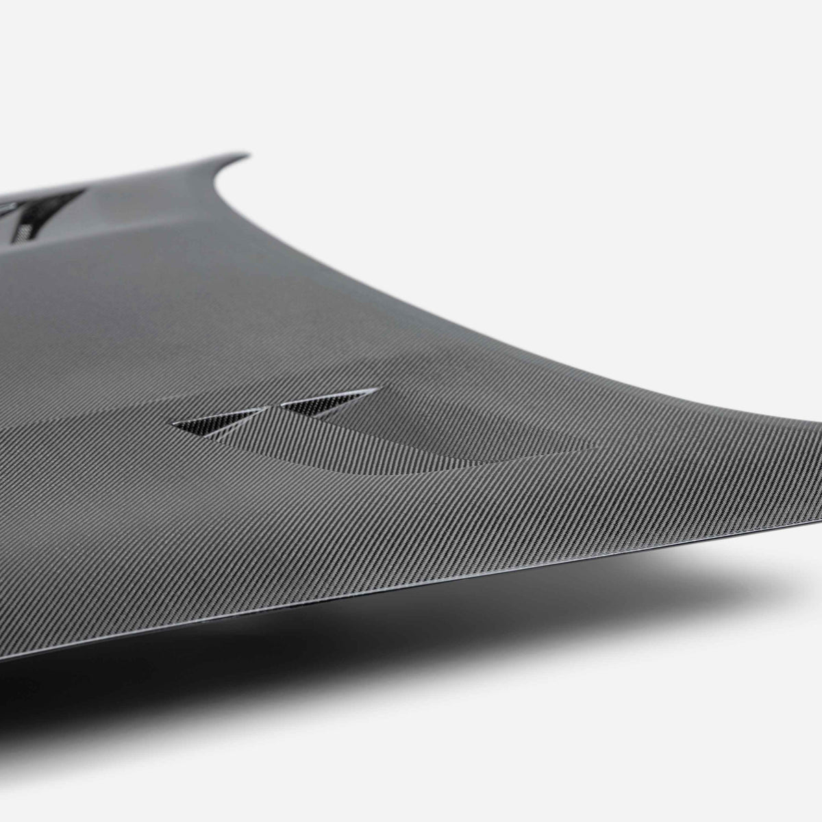 Seibon VS-Style Carbon Fibre Hood